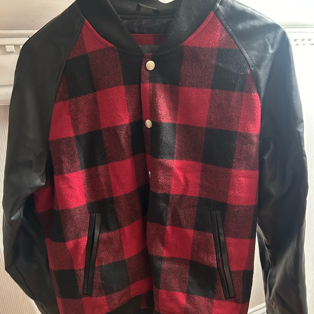 Slate & Stone Checkered Pattern Varsity Jacket. - image 6